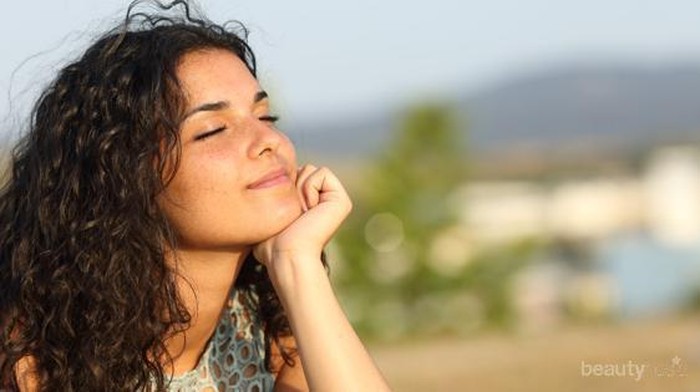 Bahagia dengan Status Jomblo, Ini Beberapa Hal yang Bisa Kalian Lakukan Tanpa Pacar!