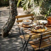 10 Tempat Nongkrong di Bandung yang Dijamin Bikin Betah dan Seru Abis!