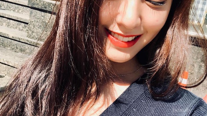 Daebak! 5 Makeup Cantik ala Seolhyun AOA Ini Bikin Jatuh Hati!