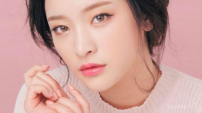 7 Rekomendasi Cream Blush On Ini Dijamin Bikin Rona Cantik Pada Wajah Kamu!