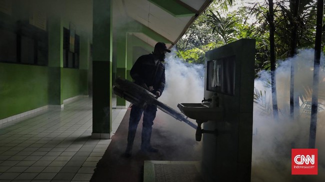Gugus Tugas Percepatan Penanganan Covid-19 Sumatera Utara mengingatkan DBD bisa memperburuk angka kesakitan dan kematian di Sumut.