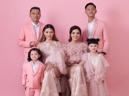 Cerita Manis Hubungan Anak-anak Anang, Arsya Mengidolakan Kakak-kakaknya Bun