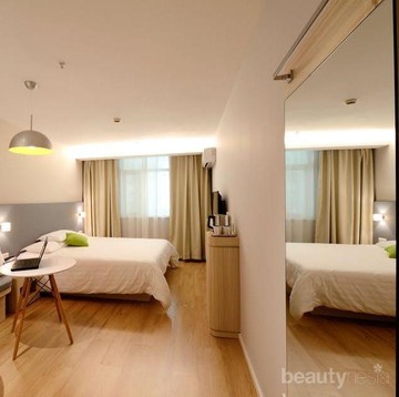 Mau Liburan ke Bandung? Kamu Harus Menginap di Hotel yang Super Instagramable Ini!