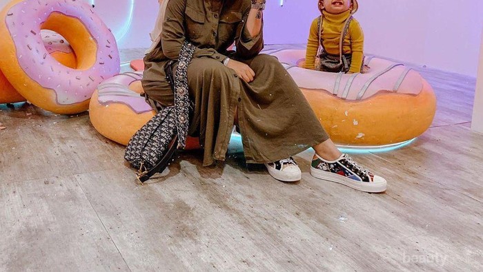 Panutan dalam Style! 6 Instagram Hijabers Hits yang Wajib Follow di 2019