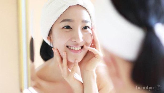Mau Kulitmu Bening Bak Porselen? Yuk, Lakukan Perawatan Wajah ala Wanita Korea Ini!