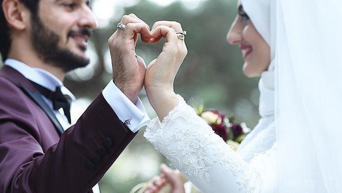Gak Perlu Pusing, Ini Alternatif Cincin Kawin Untuk Pengantin Pria Muslim! Gak Perlu Pusing, Ini Alternatif Cincin Kawin Untuk Pengantin Pria Muslim!