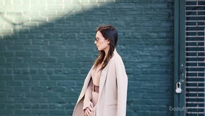 Catat Deh, Inspirasi Outfit Sophisticated dengan Menggunakan Kemeja!
