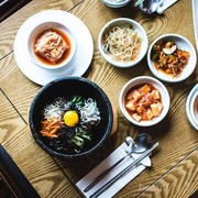 7 Makanan Korea Paling Favorit yang Wajib Kamu Coba, Nikmat Banget!