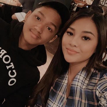 Azriel Bahas Orang Tua hingga Ahmad Dhani Punya Banyak Perempuan