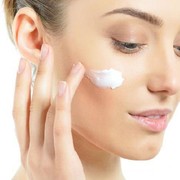 5 Cream Penghilang Bekas Jerawat Ini Ampuh Hilangkan Noda di Wajah! Kamu Wajib Coba, Ladies!