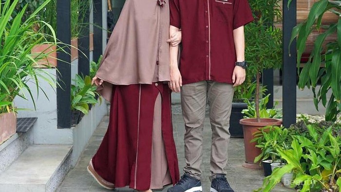 5 Padupadan Busana Merah ala Annisa Rahma, Ex Cherrybelle yang Seru untuk Dilirik!