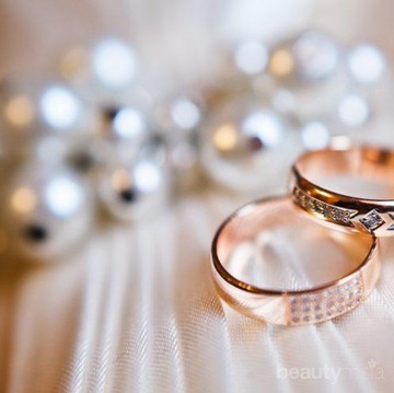 5 Desain Cincin Nikah 2019 yang Bisa Jadi Inspirasimu, Elegan Banget!