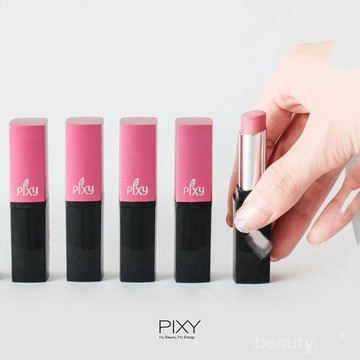 img-title Ladies, Ini Dia 10 Warna Terbaru Lipstick Pixy Matte yang Wajib Kamu Coba! Warnanya Cantik Banget!