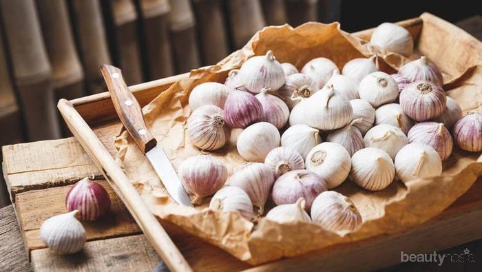 Bisa Bikin Cantik, Ini Khasiat Bawang Putih Tunggal yang Belum Pernah Kamu Tahu!