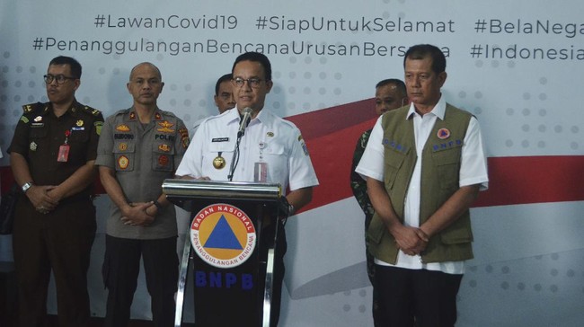 Ketua Satuan Tugas Penanganan Covid-19 Doni Monardo menyatakan pemerintah telah menyediakan hotel dan flat untuk isolasi pasien Covid-19.