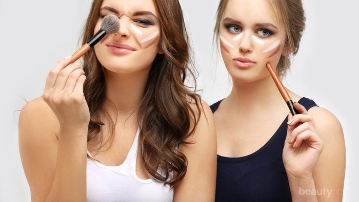 Trik Buat Hidung Mancung Hanya dengan Makeup, Gak Perlu Operasi!