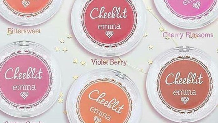 Mau Tampil Cantik dan Segar Sepanjang Hari? Yuk, Pakai Produk Blush On Emina Ini!