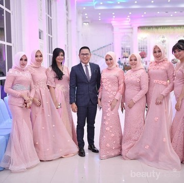 5 Inspirasi Kebaya untuk Si Tubuh Gemuk agar Terlihat Lebih Singset!