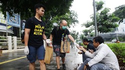 Cegah Corona, Komunitas Sosial 'Mulai Dari Kita' Bagi-bagi 500 Hand Sanitizer Gratis