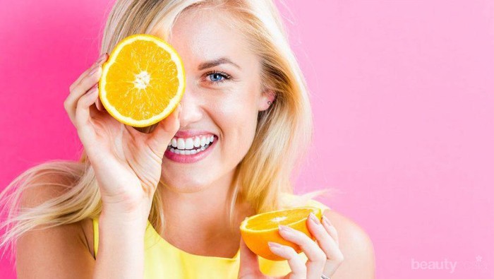 Tak Banyak yang Tahu, Ini Manfaat Super Vitamin C untuk Wajah!