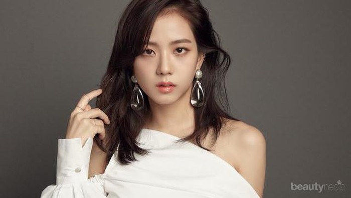 Mix and Match Style ala Jisoo Blackpink yang Hits