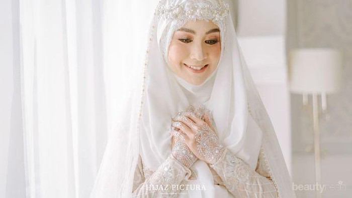 Inspirasi Gaun Pengantin Modern Ala Publik Figur Ini Super Cantik Bak Putri Negeri Dongeng!