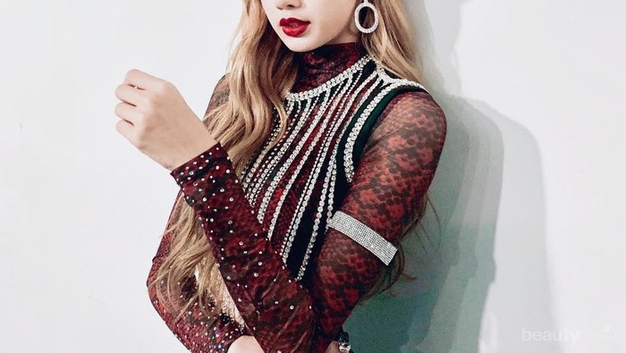 Ganti Penampilan Yuk dengan Rekomendasi Warna Rambut Tren 2019