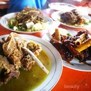 Enggak Cuma Gudeg, Inilah Makanan Khas Jogja yang Enak dan Wajib Dicoba