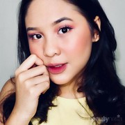 5 Beauty Vlogger yang Tampil Cantik dengan Lipstik Ombre, Curi Tips dan Merek Lipstiknya Yuk!