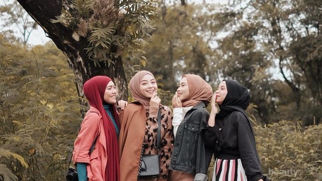 Cocok Banget Buat Ootd Dan Hang Out Cek Yuk Sederet Model Baju Muslim Remaja Kekinian Ini