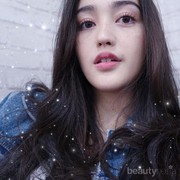 5 Artis ini Pede Pamer freckless di Wajah, Kecantikannya Gak Luntur!