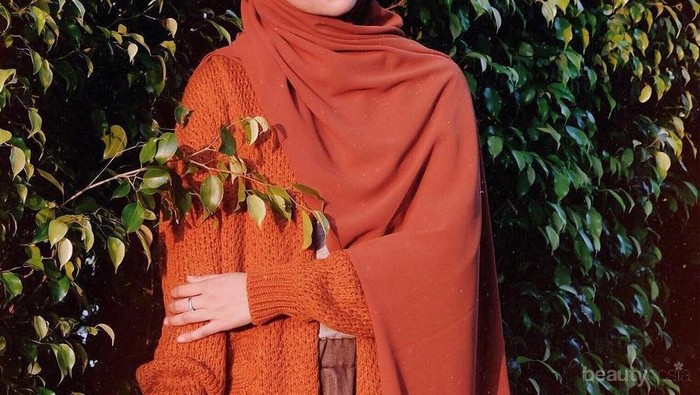 TOP 5 Mix and Match Celana yang Paling Sering Dipakai Hijabers, Bikin Gaya Makin Trendy!