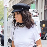 Bad Hair Day? Jangan Khawatir, 5 Style Artis dengan Topi Ini Siap Menyelamatkan Harimu!