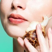 Antimainstream! 5 Perawatan Kecantikan Wanita yang Aneh Ini Bisa Bikin Kamu Geleng-geleng Kepala!