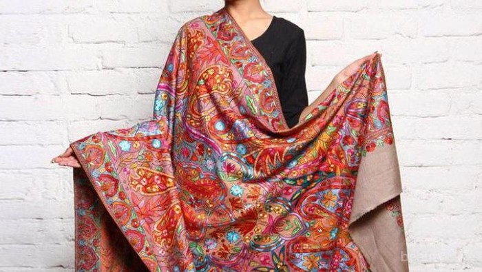 [FORUM] Rekomendasi pashmina yang enak untuk dipake sehari-hari dong!