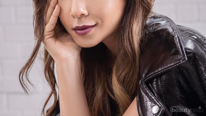 Bikin Alis On Fleek dengan Pensil Alis yang Bagus Ini yuk!