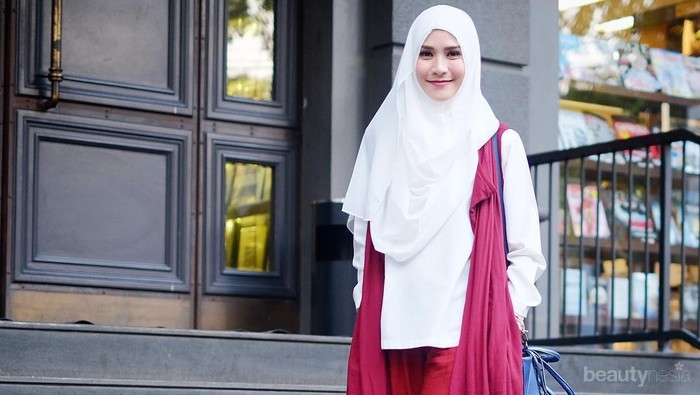 8 Fashion Item Wajib Punya  Di Lemari Agar Tampilan Hijab Semakin Stunning