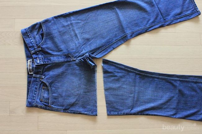 Yuk Sulap Celana  Jeans  Lamamu Menjadi Hot Pants Lucu 