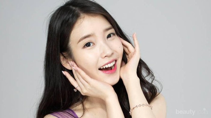 Tetap Cantik dan Menarik Tanpa Eyeliner, Ini Rahasianya