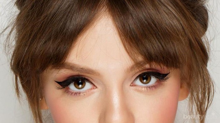 Teknik Eyeliner Terbaik untuk Semua Bentuk Mata dan Jenis Eyeliner yang Direkomendasikan