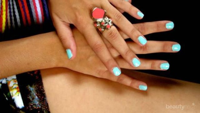 Ladies, Ternyata 5 Warna Cat Kuku ini Cocok Buat Kamu yang Berkulit Gelap!