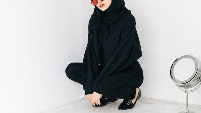 Jangan Salah Pilih! Begini Pemilihan Kacamata yang Cocok untuk Si Pengguna Hijab