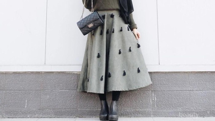 Inspirasi Rok Hijab Kasual yang Minimalis Namun Stylish