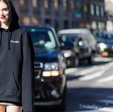 img-title Intip Inspirasi Ini untuk Tampil Lebih Stylish dengan Jaket Hoodie Ini Yuk!
