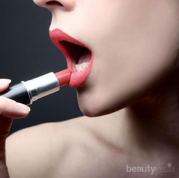 Bikin Seksi, Ini Rekomendasi Warna Lipstik Wardah untuk Pemilik Bibir Gelap!