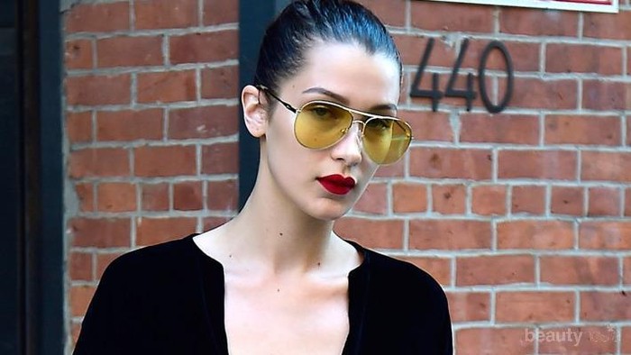 Tren Kacamata Lensa Kuning yang Bisa Membuatmu Tampil Keren dan Kekinian