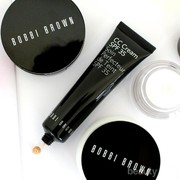 Wajib Dicoba, 5 Brand CC Cream High End untuk Wajah Cerah dan Flawless