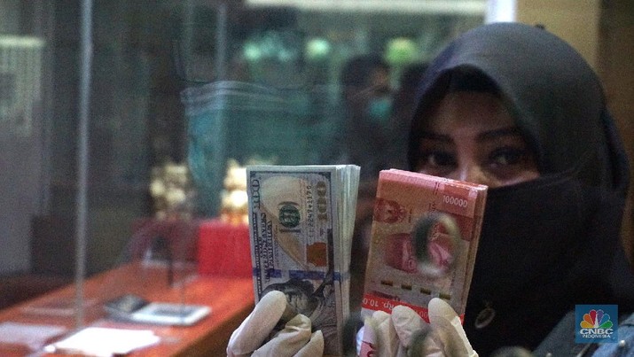 Pembukaan Pasar: Rupiah Melemah ke Rp 15.050/US$ 