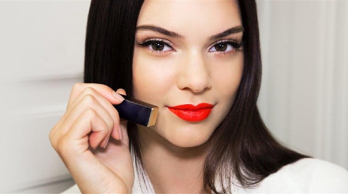 Warna Lipstik Berikut Ini Dijamin Serasi Dengan Kulit Kuning Langsatmu!