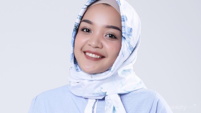 3 Rahasia untuk Menyamarkan Pipi Tembam Saat Memakai Hijab